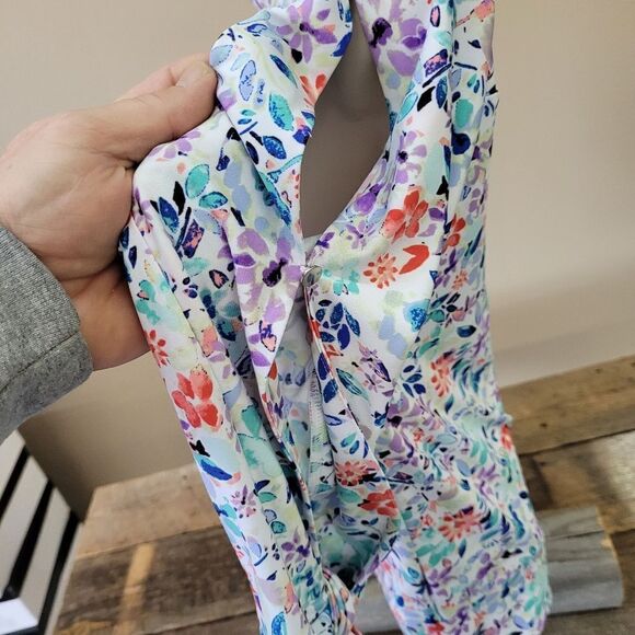 The Limited split sleeve top - Picture 9 of 9